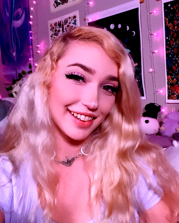 roseasmrofficial instagram image archive image