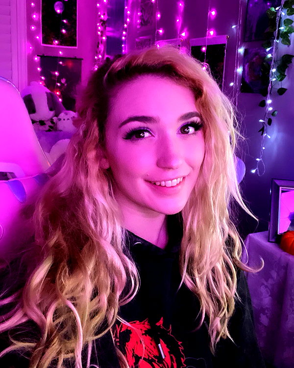 roseasmrofficial instagram image archive image