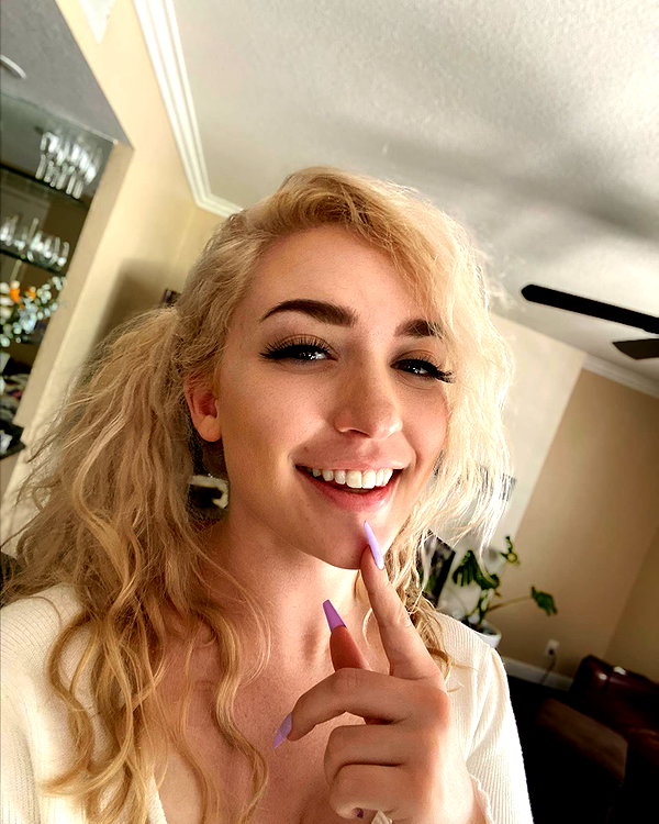 roseasmrofficial instagram image archive image