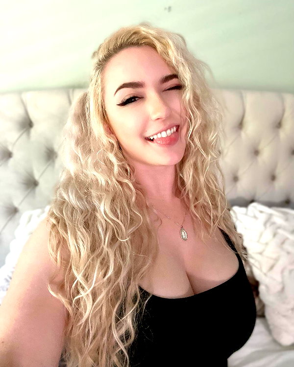 roseasmrofficial instagram image archive image