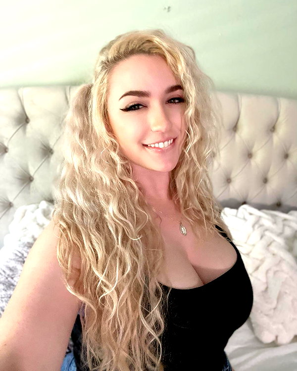 roseasmrofficial instagram image archive image