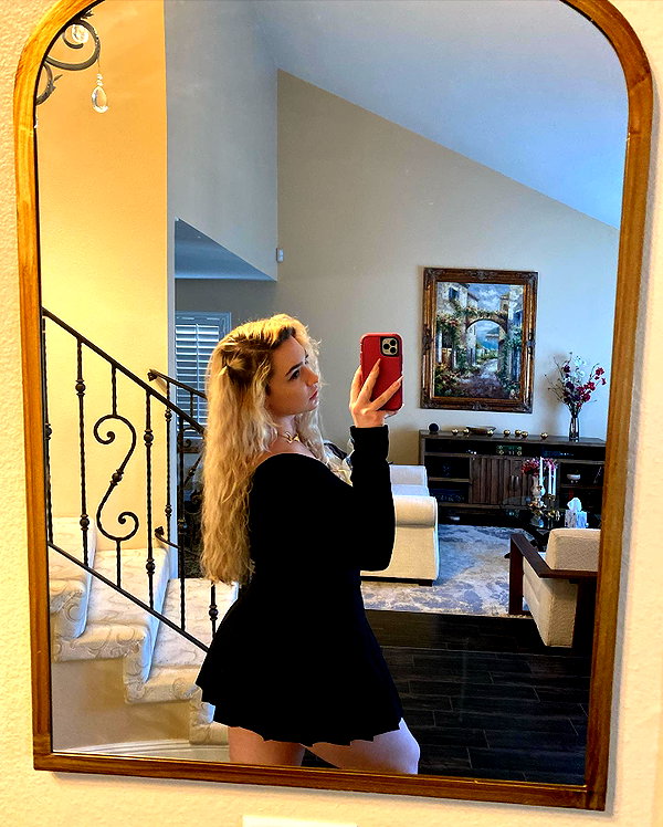 roseasmrofficial instagram image archive image