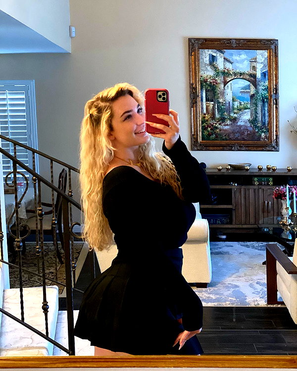 roseasmrofficial instagram image archive image