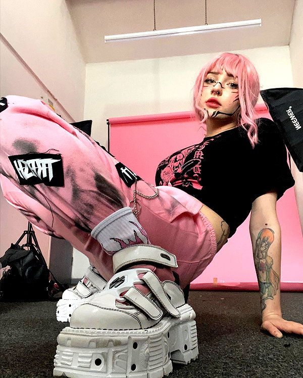 runafangz instagram image archive image