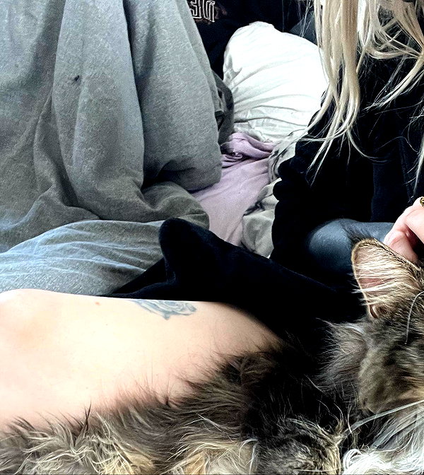 runafangz instagram image archive image