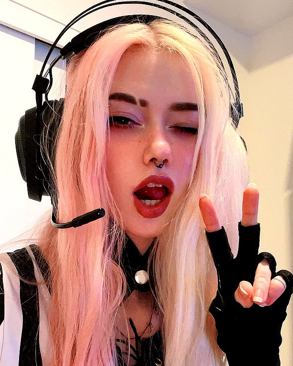 saekkico instagram image archive image
