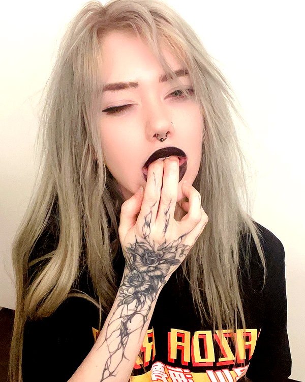 saekkico instagram image archive image