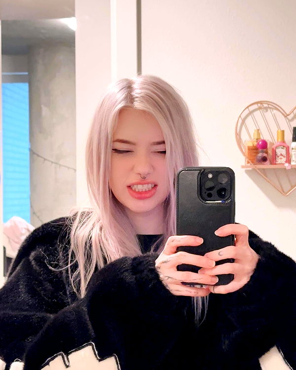 saekkico instagram image archive image