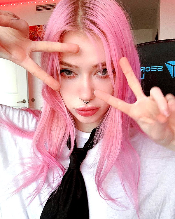saekkico instagram image archive image