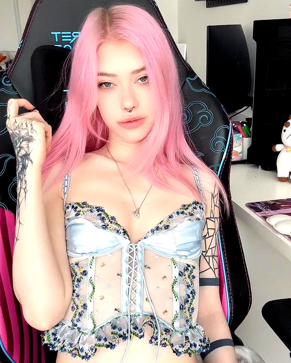 saekkico instagram image archive image