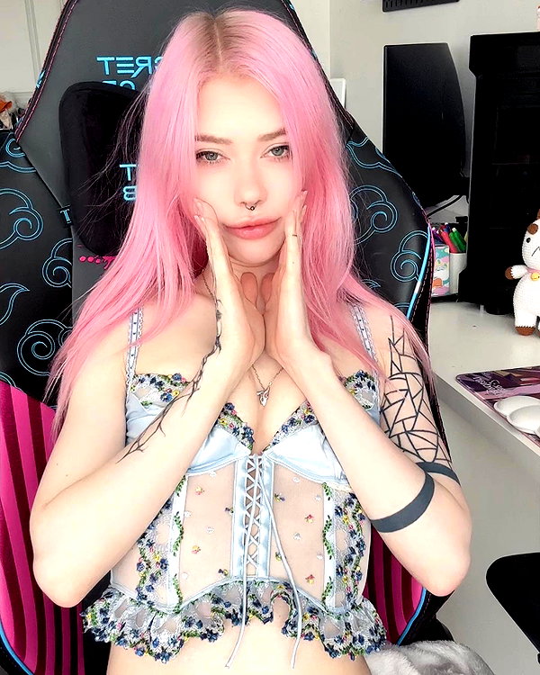 saekkico instagram image archive image