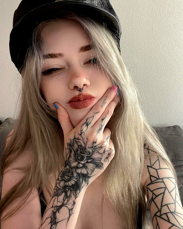 saekkico instagram image archive image