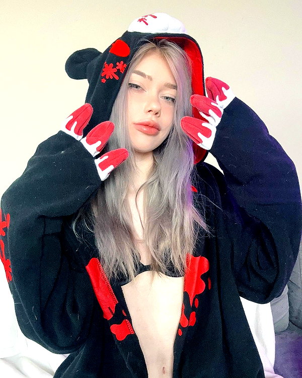saekkico instagram image archive image