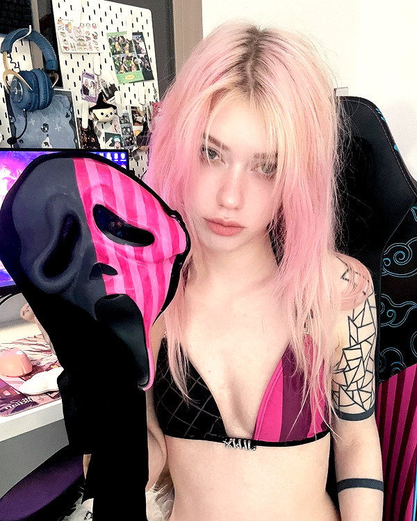 saekkico instagram image archive image