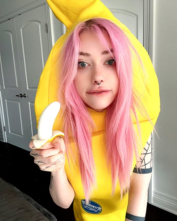 saekkicos instagram image archive image