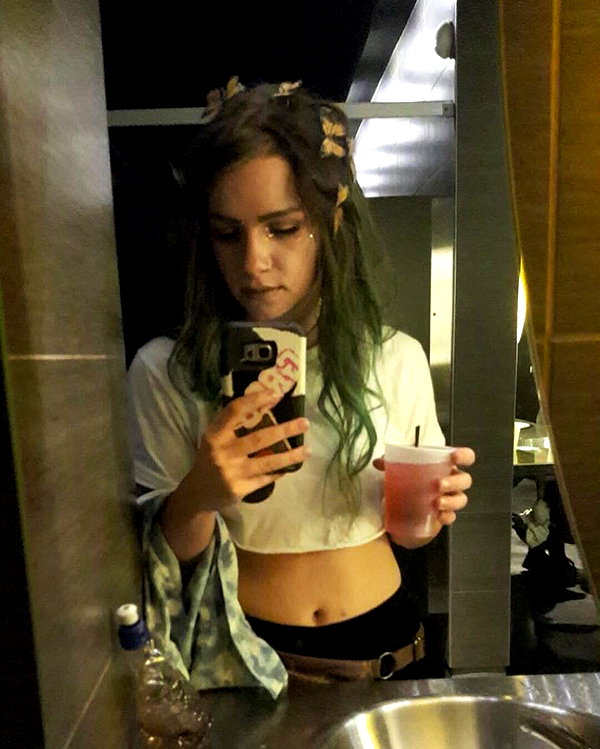 samanthacrosser instagram image archive image