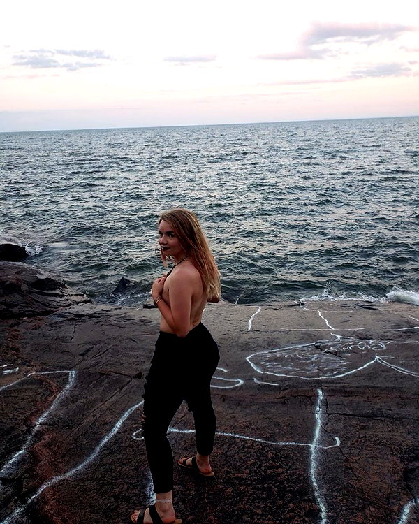 samanthacrosser instagram image archive image
