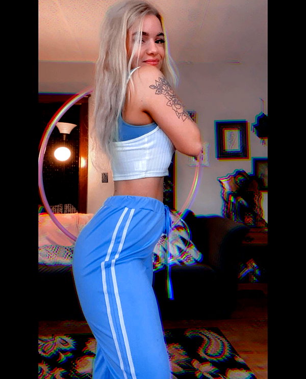 samanthacrosser instagram image archive image