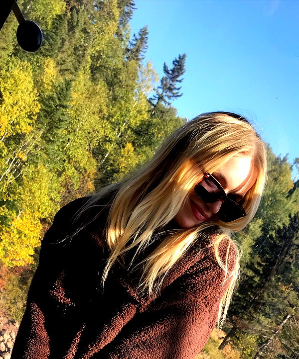 samanthacrosser instagram image archive image