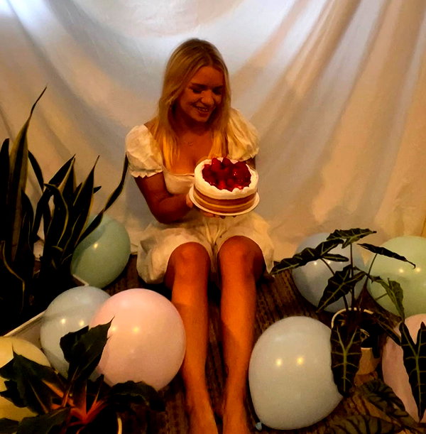 samanthacrosser instagram image archive image