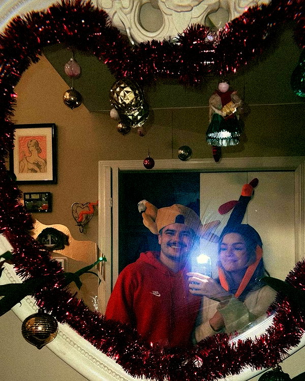 samanthacrosser instagram image archive image