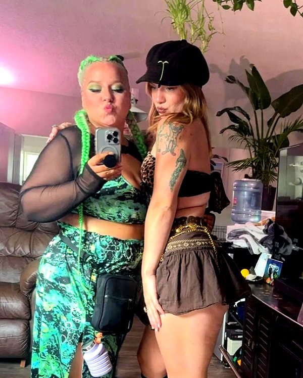 samanthacrosser instagram image archive image