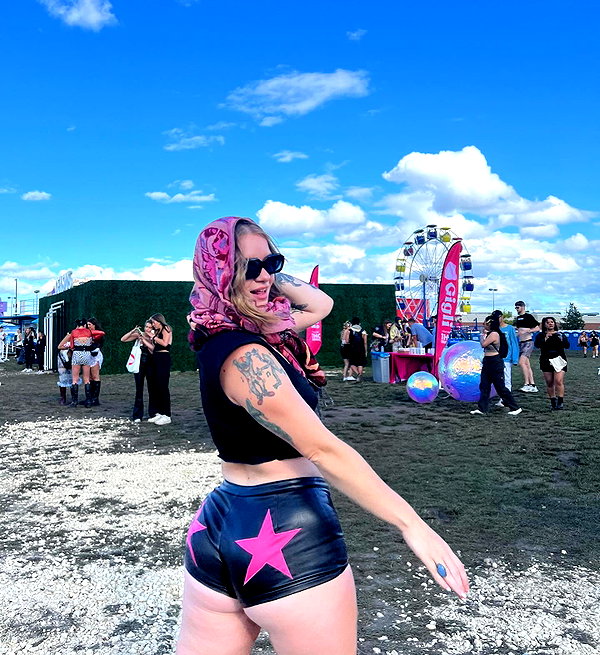 samanthacrosser instagram image archive image