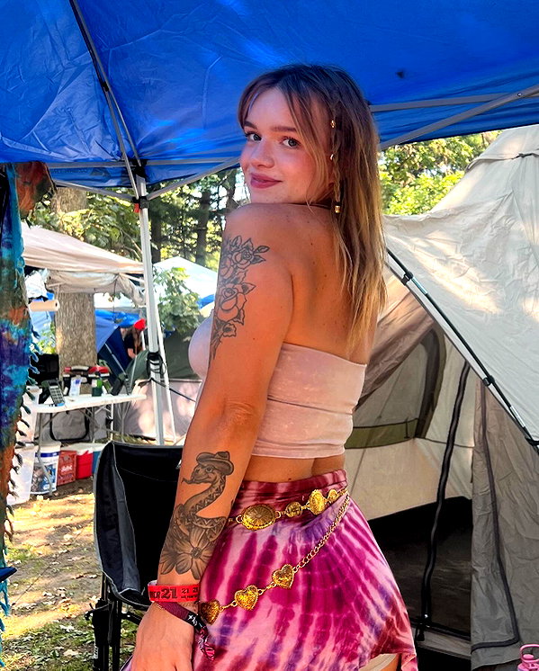 samanthacrosser instagram image archive image