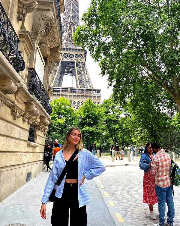 sandrineburgess instagram image archive image