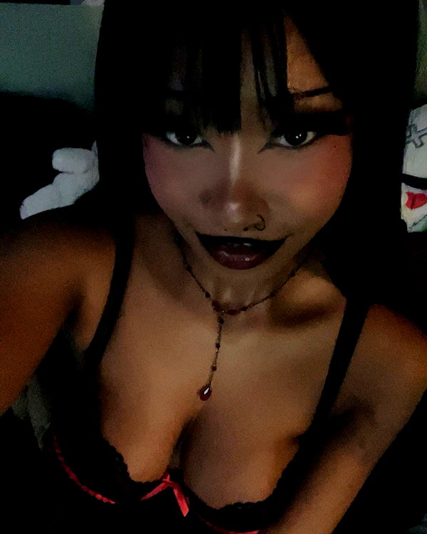 sanguislune instagram image archive image