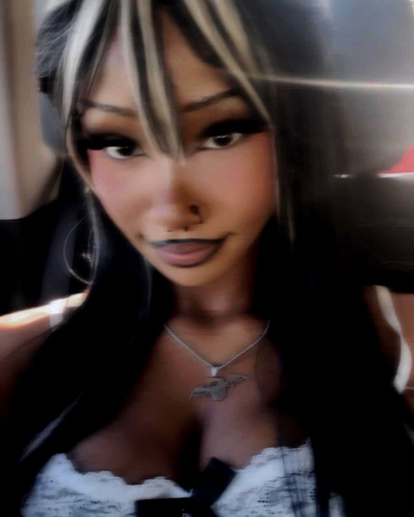 sanguislune instagram image archive image