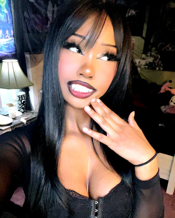 sanguislune instagram image archive image