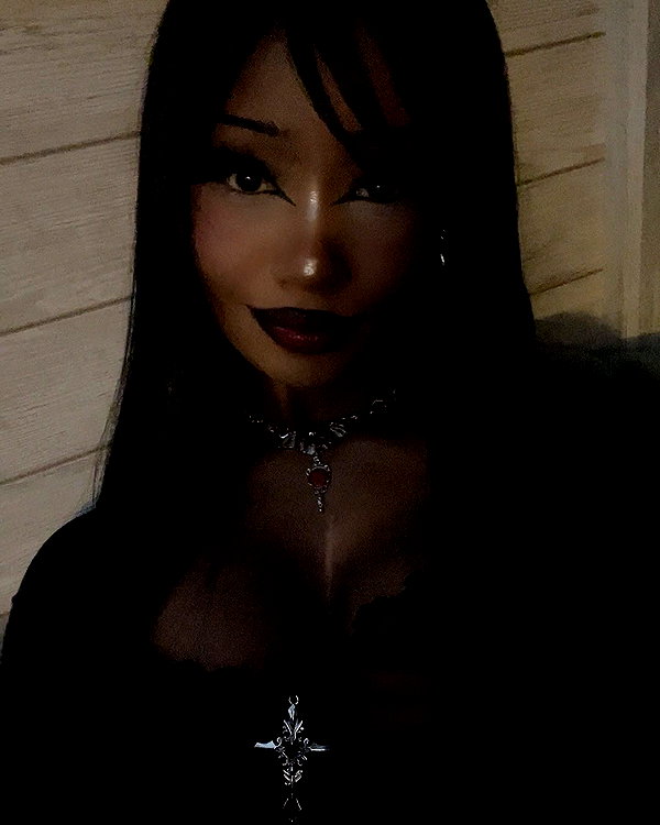 sanguislune instagram image archive image