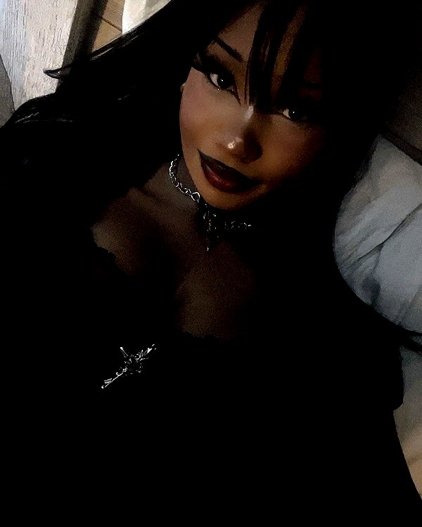 sanguislune instagram image archive image