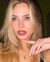 saracrumbleleg Altpins Profile Picture