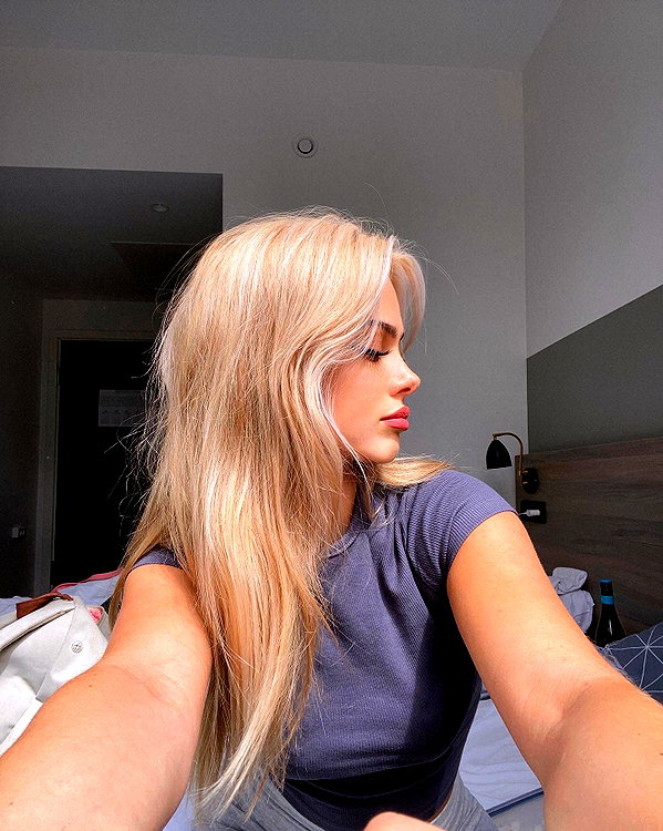 saracrumbleleg instagram image archive image