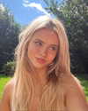 saracrumbleleg Altpins Profile Picture