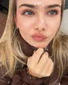 saracrumbleleg Altpins Profile Picture