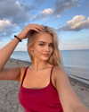 saracrumbleleg Altpins Profile Picture
