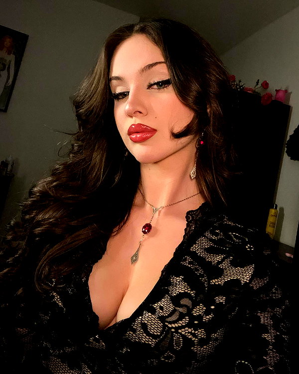 scarlettzofi instagram image archive image