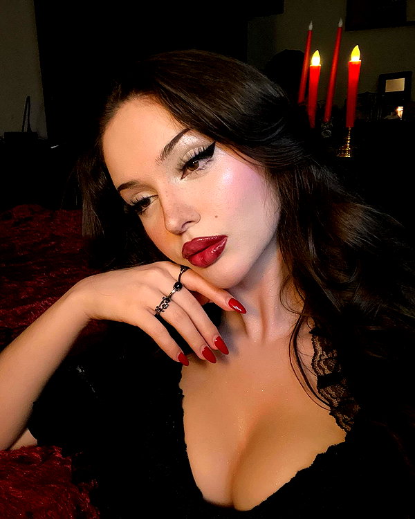 scarlettzofi instagram image archive image