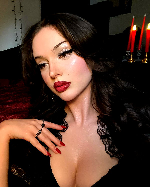 scarlettzofi instagram image archive image