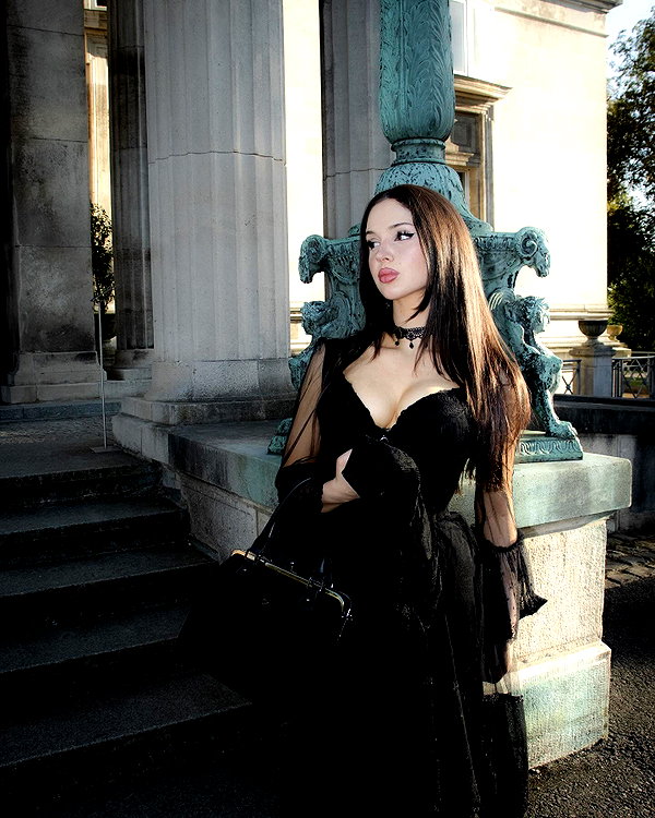 scarlettzofi instagram image archive image