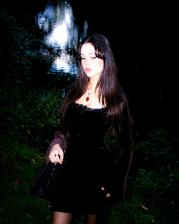 scarlettzofi instagram image archive image
