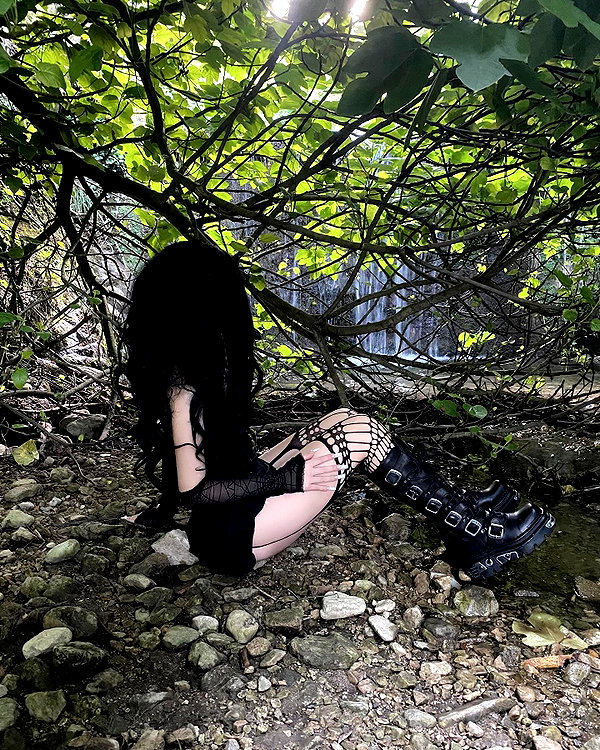 sexmetalwhore instagram image archive image