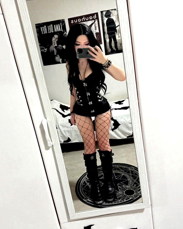 sexmetalwhore instagram image archive image