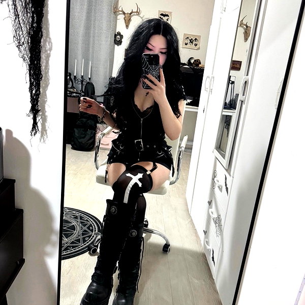 sexmetalwhore instagram image archive image