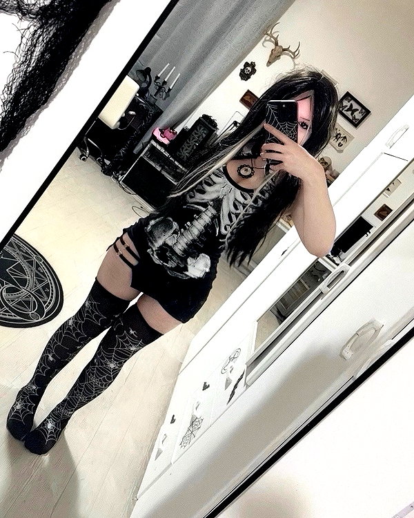 sexmetalwhore instagram image archive image