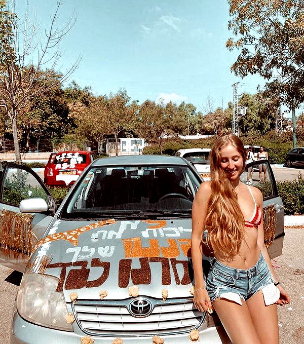 shani.zeltzer instagram image archive image