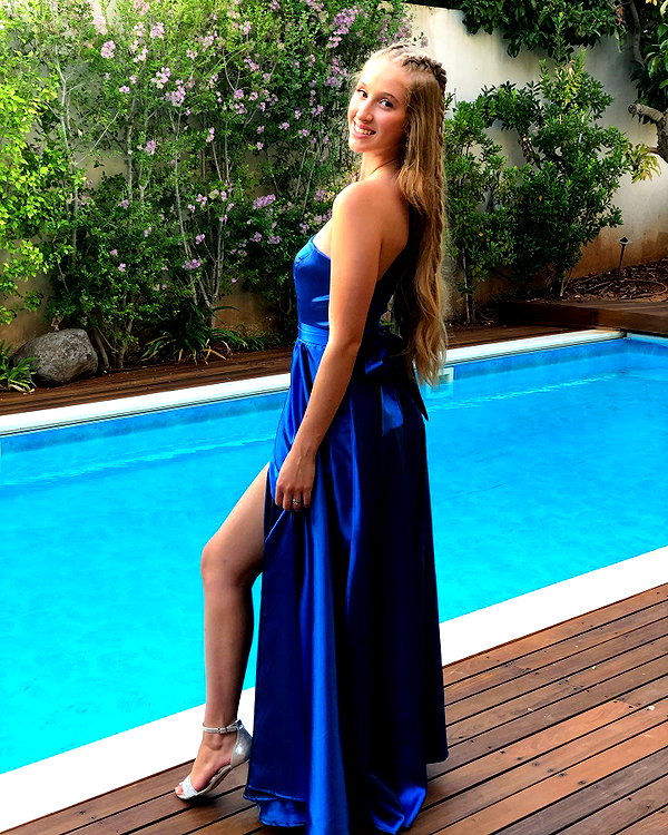shani.zeltzer instagram image archive image